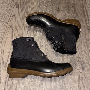 Sperry Black Quilted Waterproof Boots